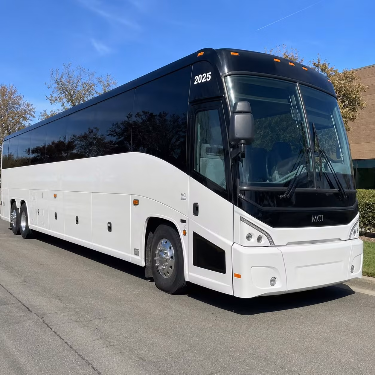 fonda theatre and wiltern concert bus rentals for mid size groups