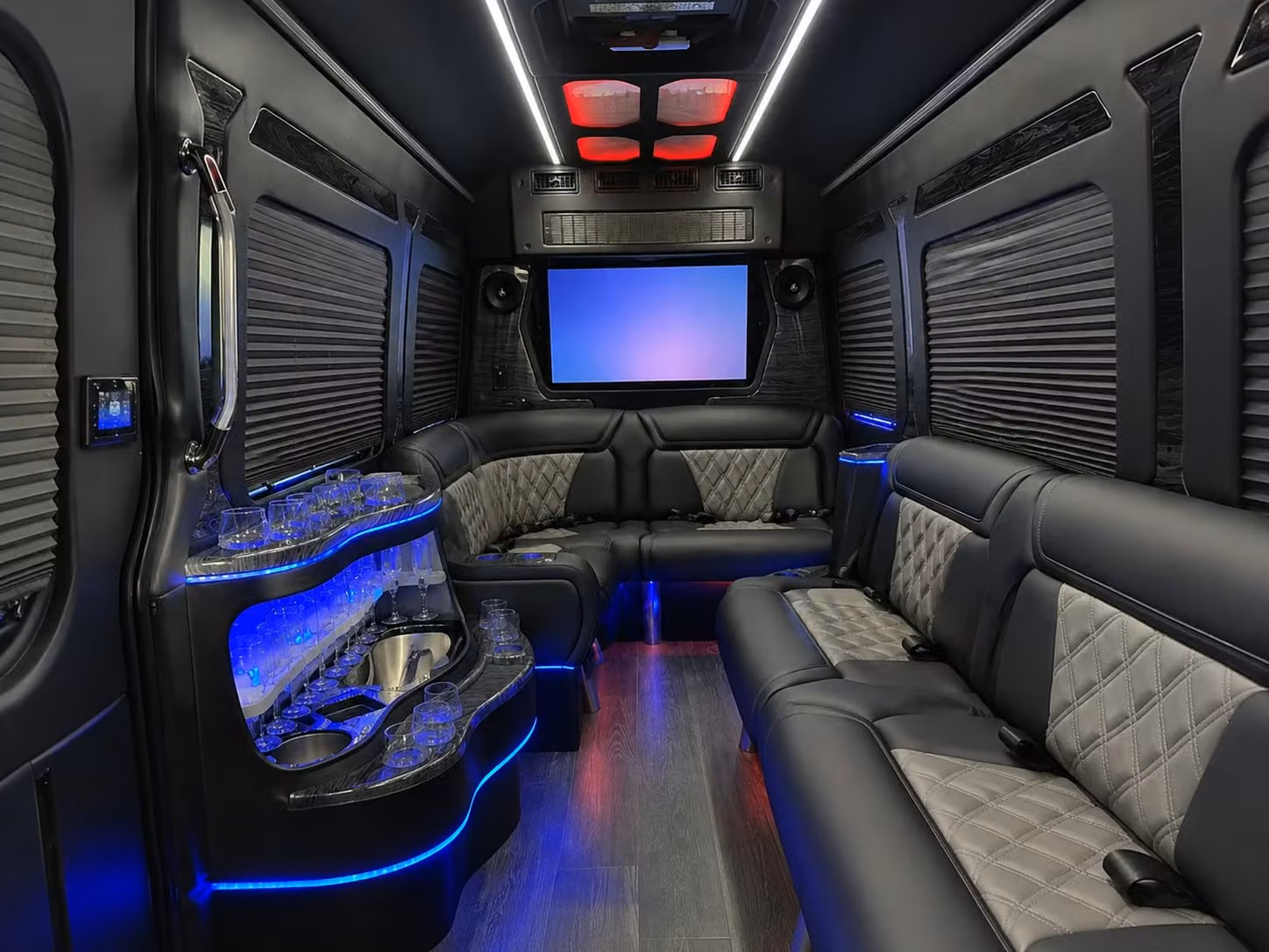 for easy corporate event transportation in hollywood