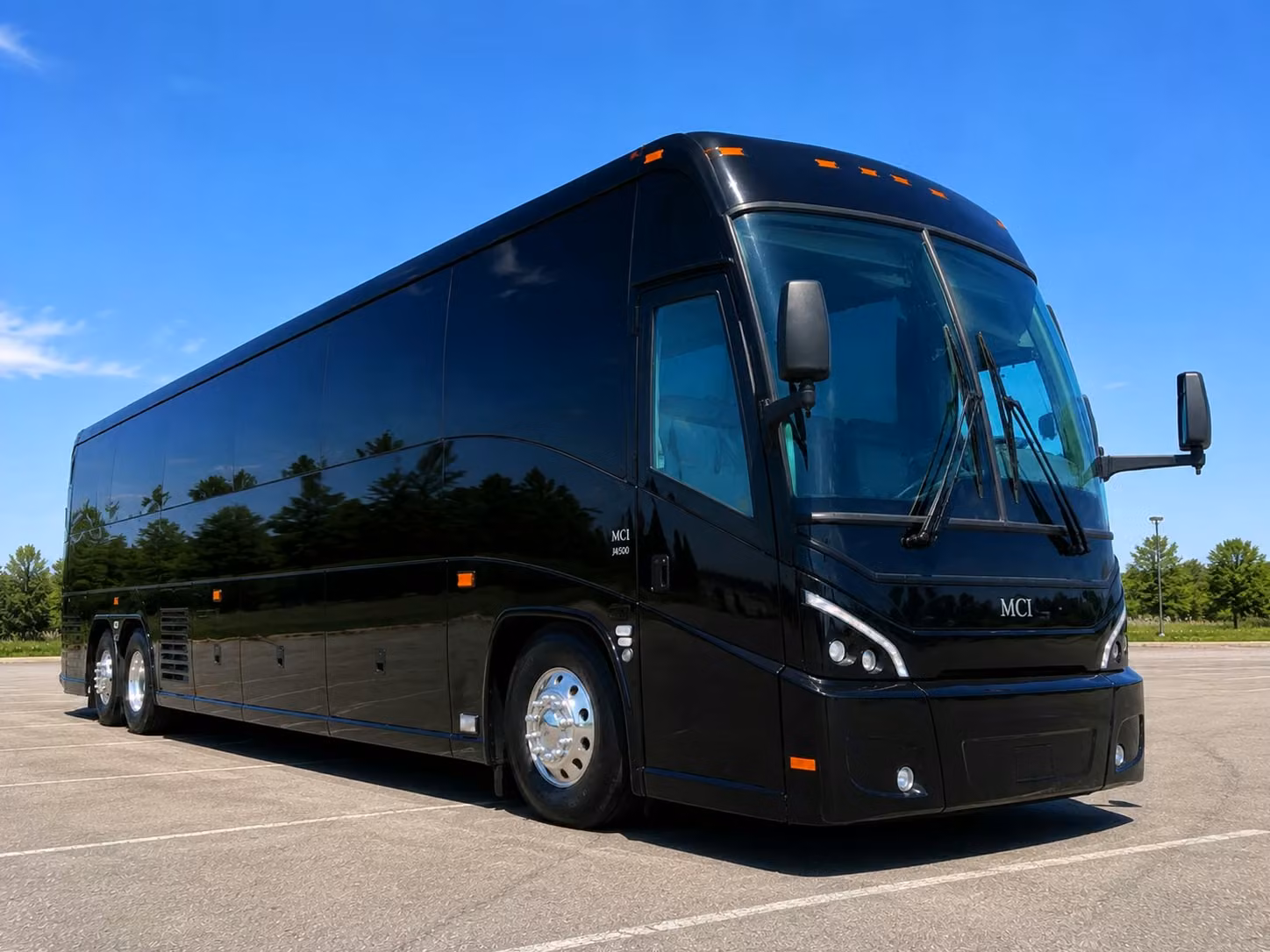 hollywood charter bus hero 3