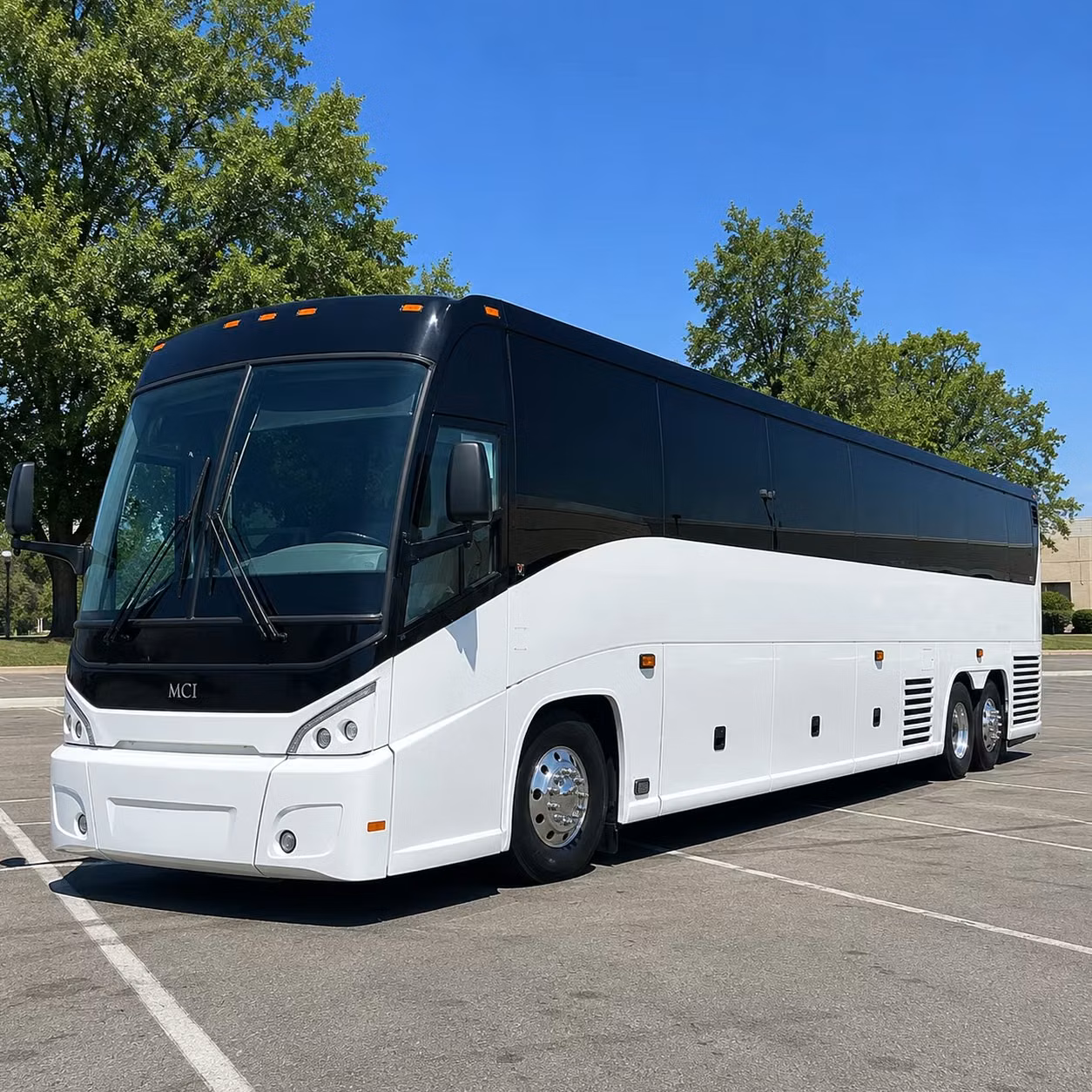 hollywood to las vegas group transportation for the ultimate road trip